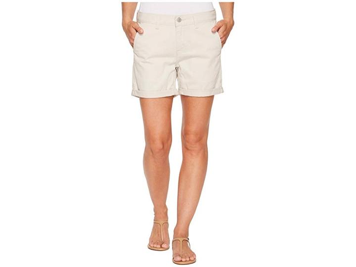 Levi's(r) Womens Boyfriend Chino Shorts (crisp Pumice Stone) Women's Shorts