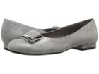 Aerosoles Good Times (silver Leather) Women's Flat Shoes