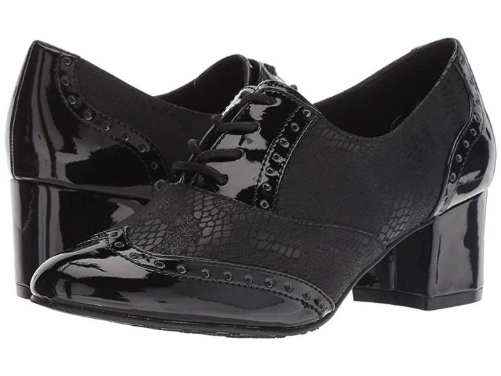 Soft Style Gisele (black Snake/patent) Women's 1-2 Inch Heel Shoes