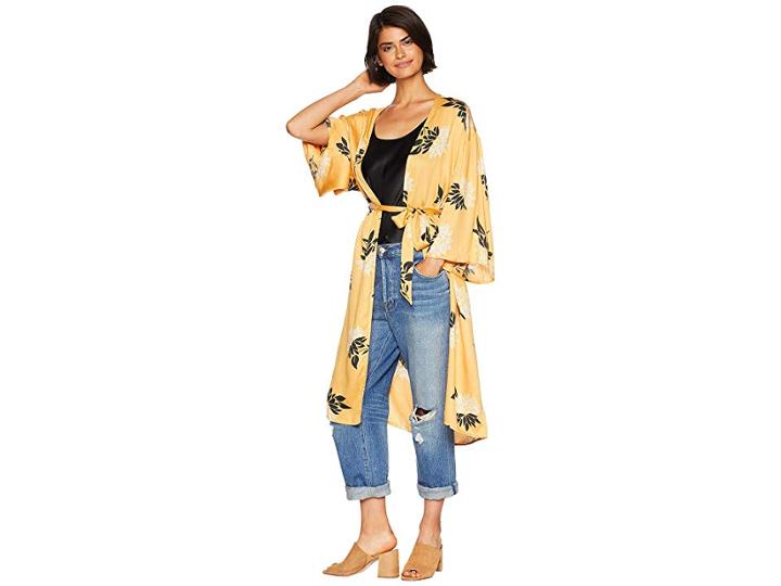 Amuse Society Lets Unwind Kimono (gold) Women's Clothing