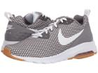 Nike Air Max Motion Low Se (gunsmoke/white/gum Light Brown) Men's Shoes