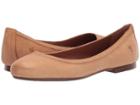 Frye Carrie Ballet (sand) Women's Flat Shoes