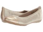 Rialto Griffin (champagne) Women's Shoes