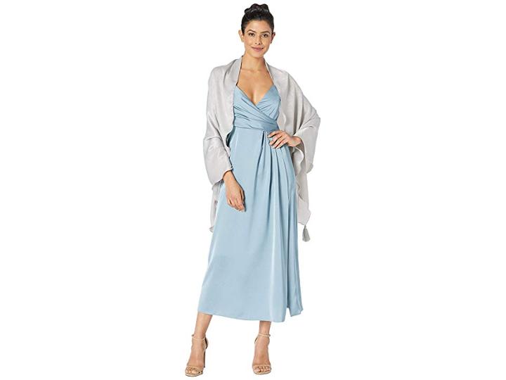 Echo Design Stole With Curly Edge Wrap (echo Silver) Women's Sweater