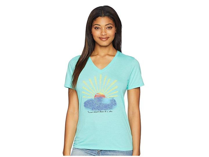 Life Is Good Sun Star Cool Vee Tee (cool Aqua) Women's T Shirt