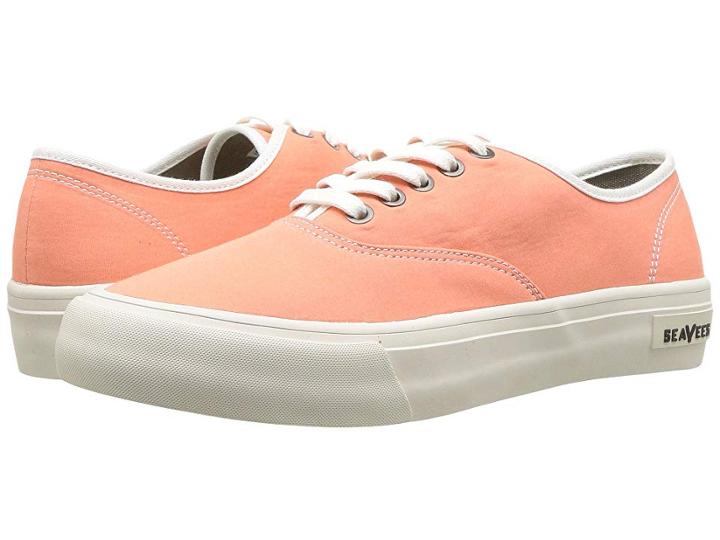 Seavees Legend Standard Seasonal (coral) Women's Shoes