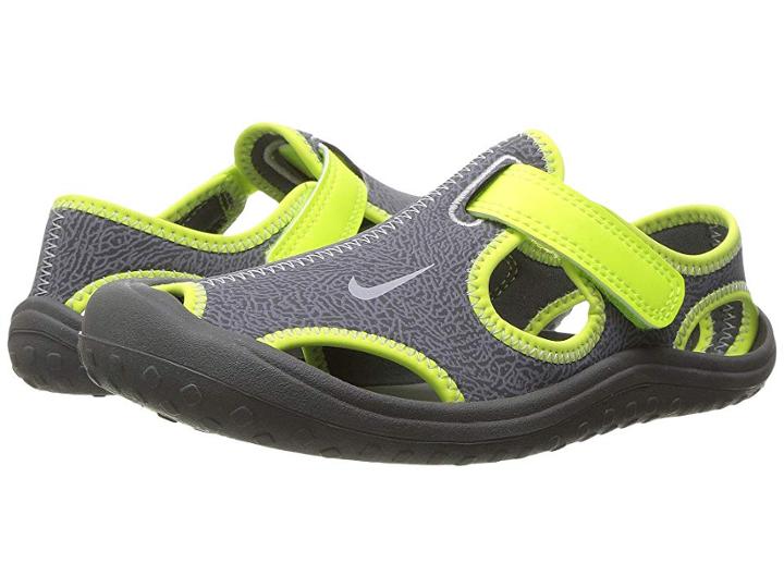 Nike Kids Sunray Protect (little Kid) (dark Grey/wolf Grey/volt) Boy's Shoes