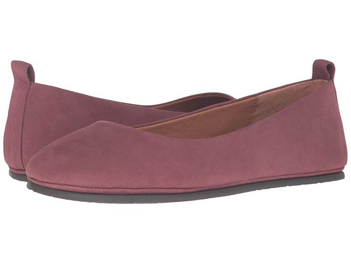 Gentle Souls By Kenneth Cole Dana (brick Nubuck) Women's Flat Shoes