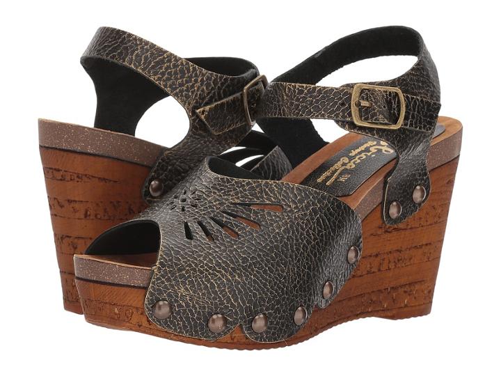 Sbicca Langsa (bronze) Women's Wedge Shoes
