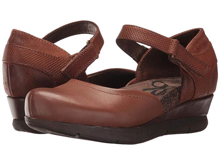 Otbt Companion (oak) Women's Wedge Shoes