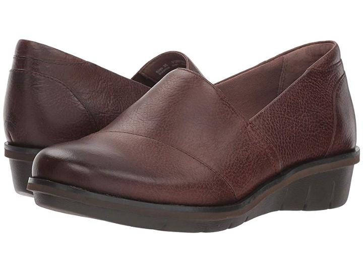 Dansko Julia (brown Burnished Nubuck) Women's  Shoes