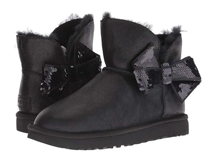 Ugg Mini Sequin Bow (black) Women's Pull-on Boots