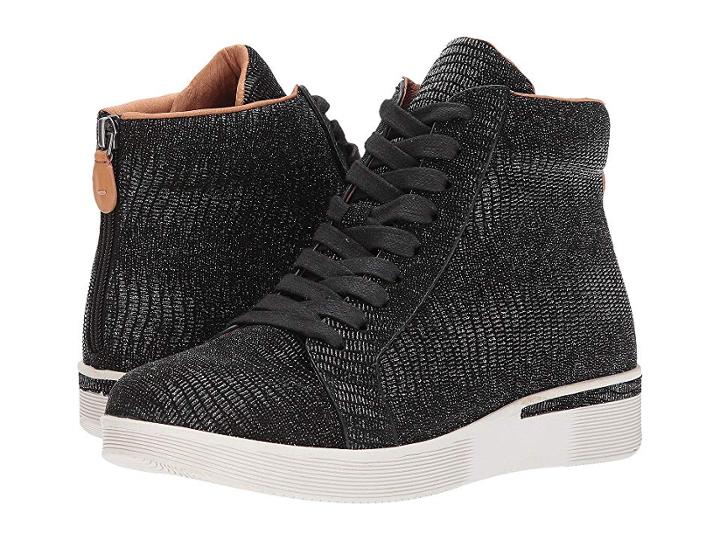 Gentle Souls By Kenneth Cole Helka (black Metallic) Women's Shoes