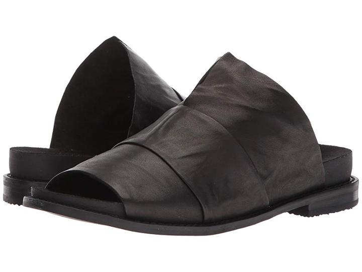 Kelsi Dagger Brooklyn Ohana Slide (black Veg Leather) Women's Shoes