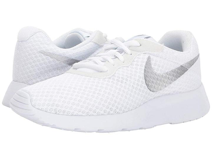 Nike Tanjun (white/metallic Silver) Women's Running Shoes