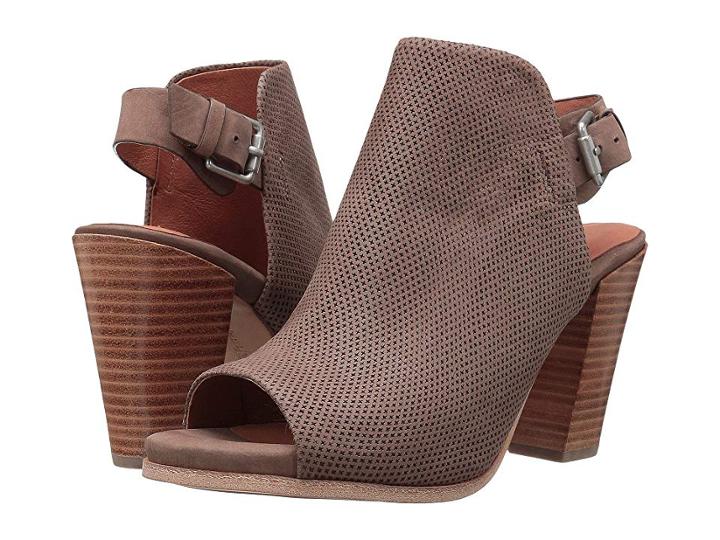 Gentle Souls By Kenneth Cole Shiloh (mushroom Nubuck) Women's Shoes