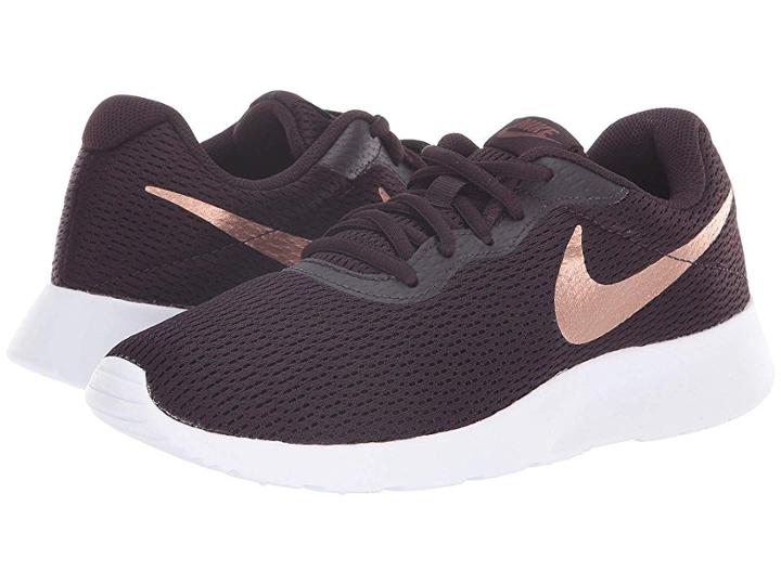 Nike Tanjun (burgundy Ash/metallic Red/bronze) Women's Running Shoes