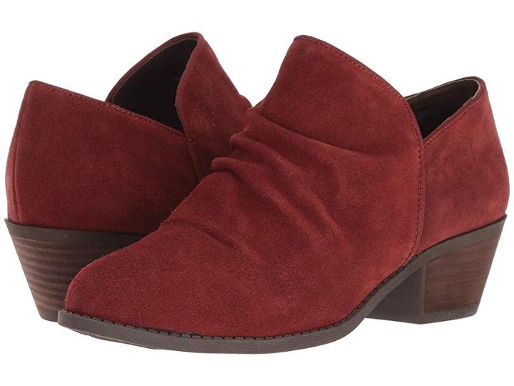 Me Too Zula (rust Suede) Women's  Shoes