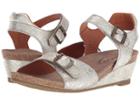 Taos Footwear Traveler (silver Floral Embossed) Women's Sling Back Shoes