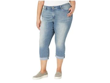 Signature By Levi Strauss & Co. Gold Label Plus Size Mid-rise Capri Jeans (oasis Sig Gold) Women's Jeans