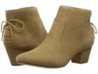 Tahari Charles (fawn Cow Suede) Women's Shoes