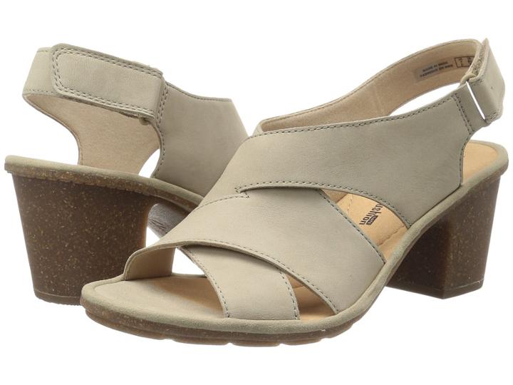 Clarks Sashlin Nolte (sand Nubuck) Women's Shoes