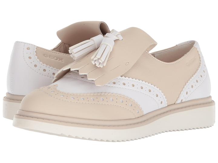 Geox Kids Thymar 8 (little Kid/big Kid) (white/beige) Girl's Shoes