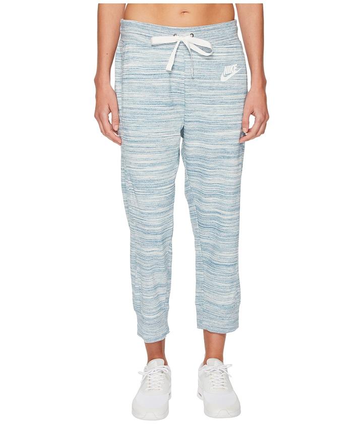 Nike Sportswear Gym Classic Capri (light Bone/heather/sail) Women's Casual Pants