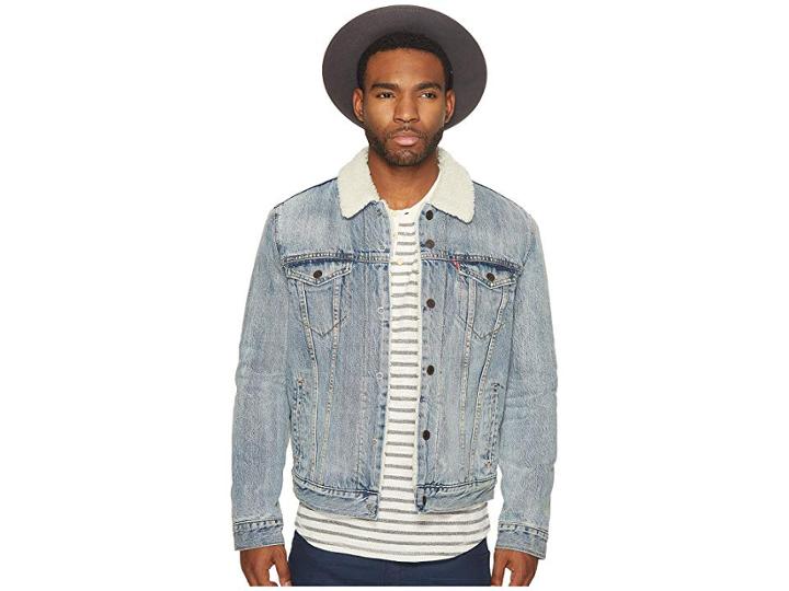 Levi's(r) Mens Type Iii Sherpa Trucker Jacket (fine Line) Men's Coat
