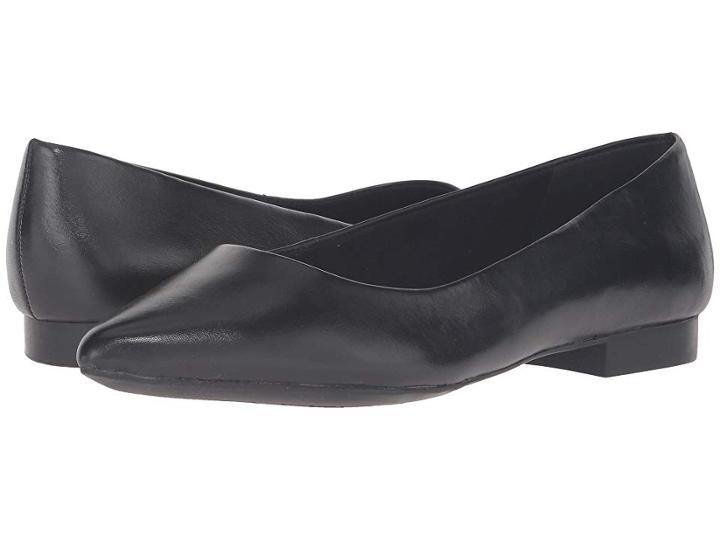 Bella-vita Vivien (black) Women's Flat Shoes