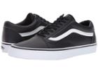 Vans Old Skooltm ((classic Tumble) Black/true White) Skate Shoes
