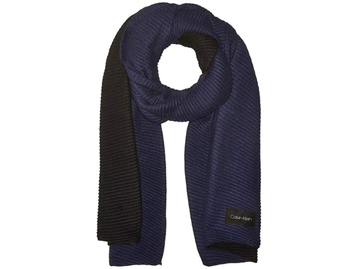 Calvin Klein Double Faced Pleated Blanket (night) Scarves