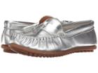 Minnetonka Grace Moc (silver Leather) Women's Moccasin Shoes