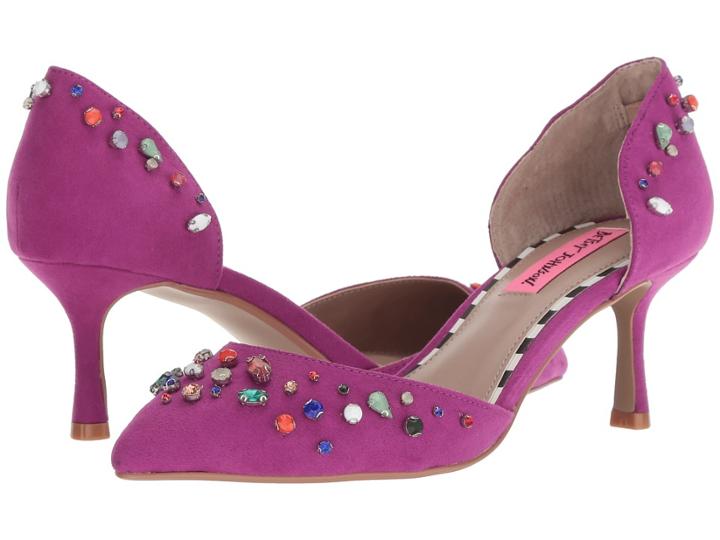 Betsey Johnson Max (magenta) Women's 1-2 Inch Heel Shoes