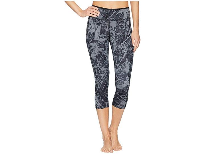 Reebok Core Aop Capris (black) Women's Casual Pants