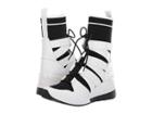 Michael Michael Kors Beckett Bootie (black/optic White) Women's Pull-on Boots