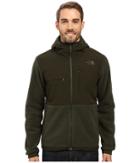 The North Face Denali 2 Hoodie (recycled Climbing Ivy Green/rosin Green (prior Season)) Men's Sweatshirt