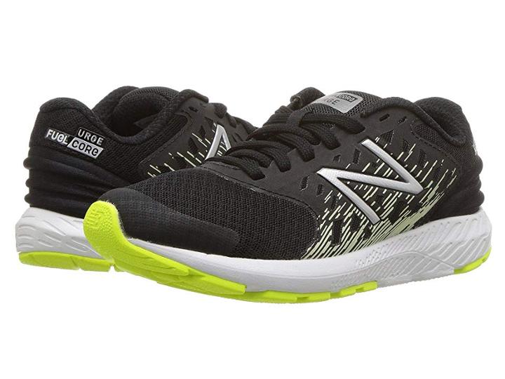New Balance Kids Kjurgv2y (little Kid/big Kid) (black/glow) Boys Shoes