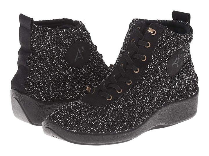Arcopedico Shocks 5 (black Starry Nite) Women's Flat Shoes