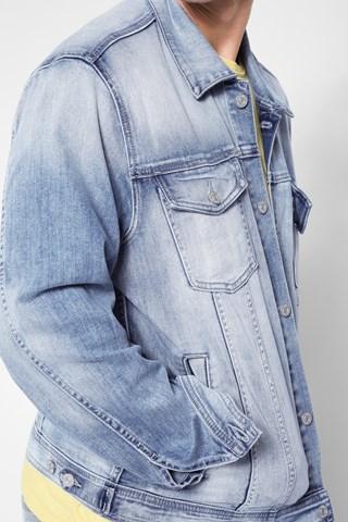 7 For All Mankind Luxe Performance Trucker Jacket In Sundrenched