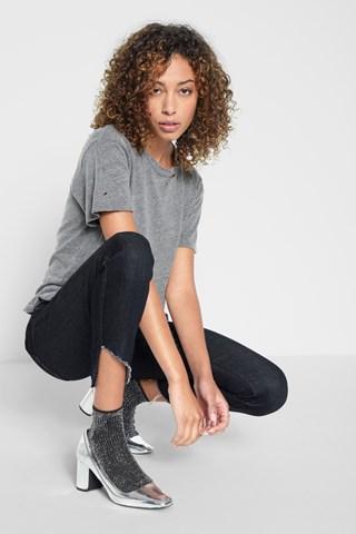 7 For All Mankind Ankle Skinny With Raw Angled Hem In New York Rinse