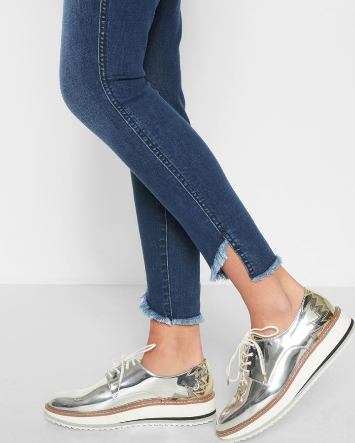 7 For All Mankind Ankle Skinny With Angled Raw Hem In 5th Ave