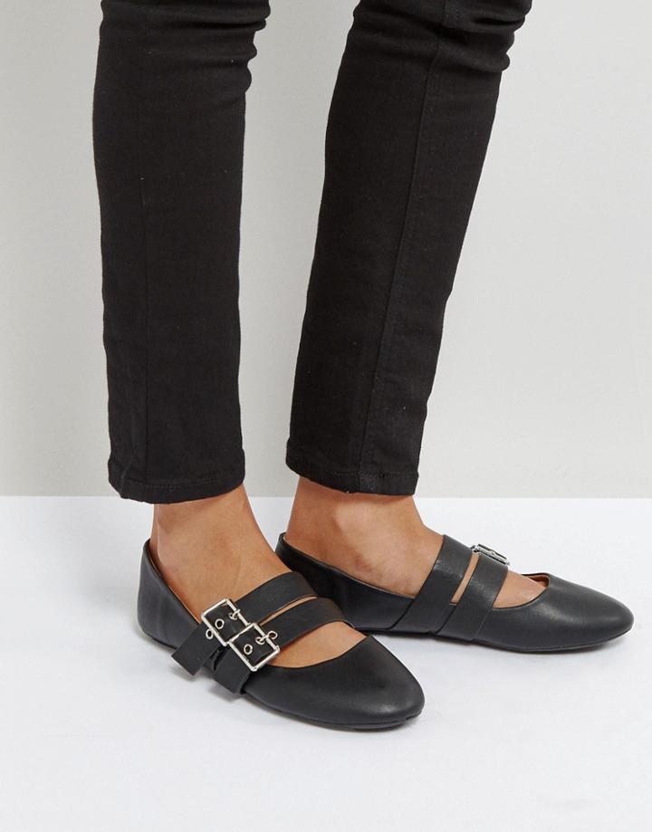 Qupid Double Buckle Ballerina - Black