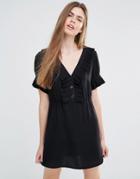 Vanessa Bruno Athe Dress With Frill Front And Buttons - Black