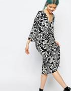 Monki V-neck Printed T-shirt Dress - Print