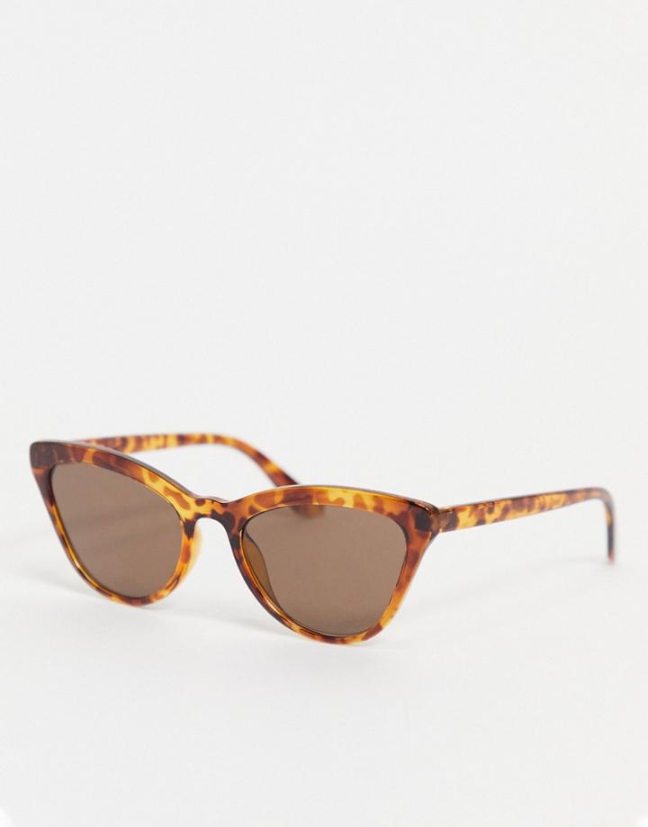 Monki Vega Oversized Cat Eye Sunglasses In Brown Tortoiseshell