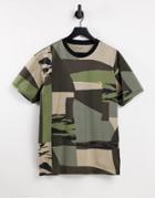 Carhartt Wip Chase T-shirt In Camo-green
