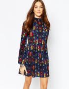 Kiss The Sky Printed Smock Dress With Open Back - Multi