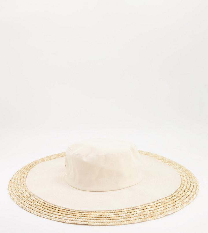 South Beach Canvas And Straw Hat In Natural-neutral