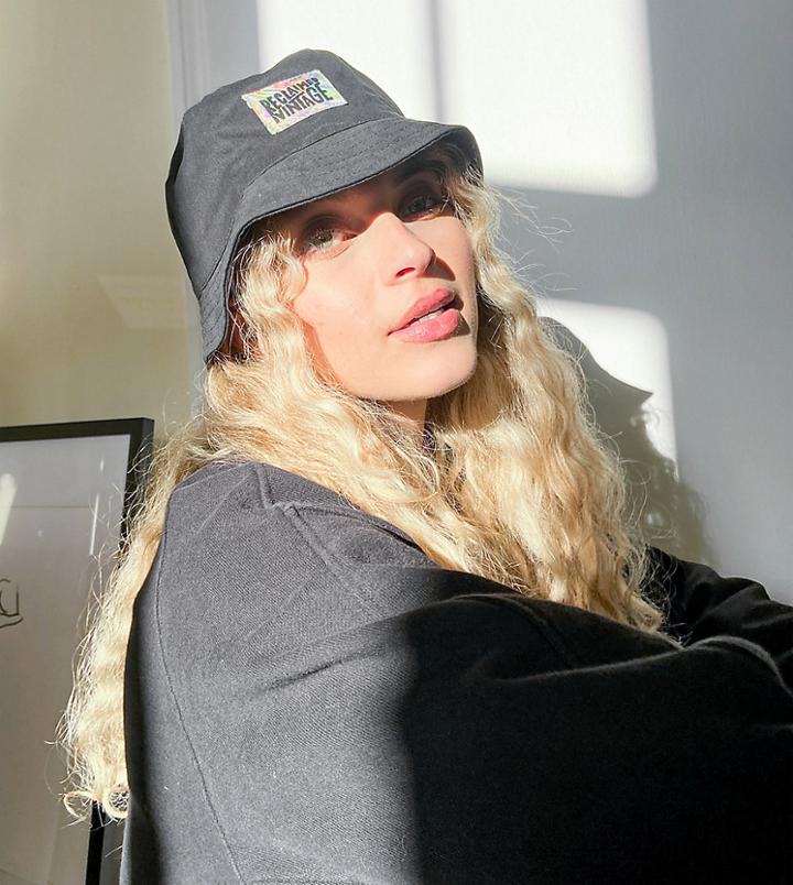 Reclaimed Vintage Inspired Unisex Logo Bucket Hat In Black